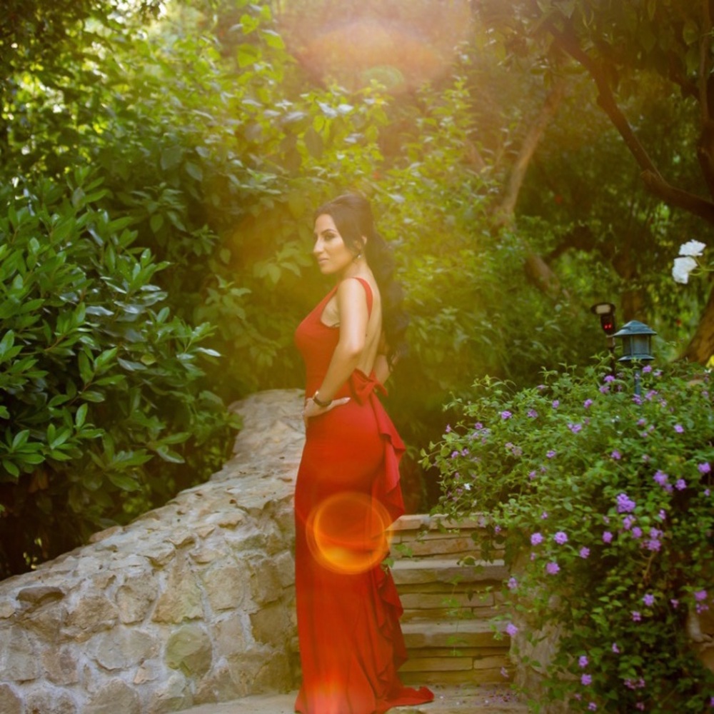 Maxi red dress